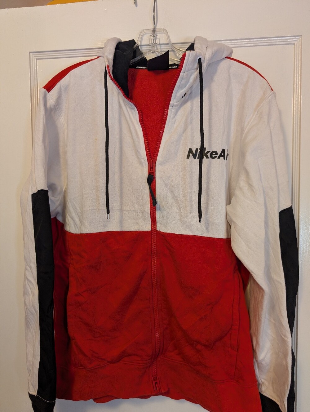 Nike Men’s Red, White & Black Colorblock Zip Hoodie